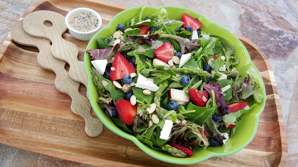 crunch spinach salad